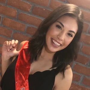 Meet your Posher, Brianna